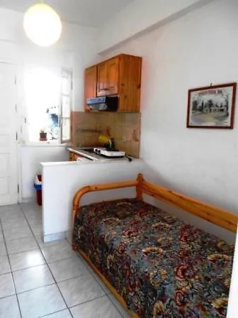 Apartment Milos *