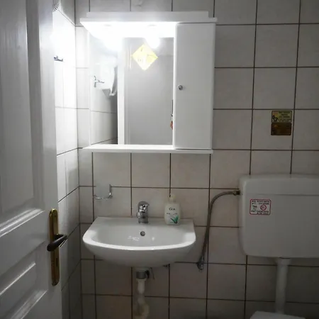 Milos * Άγιος Νικήτας