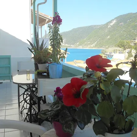 Milos Apartament Áyios Nikítas